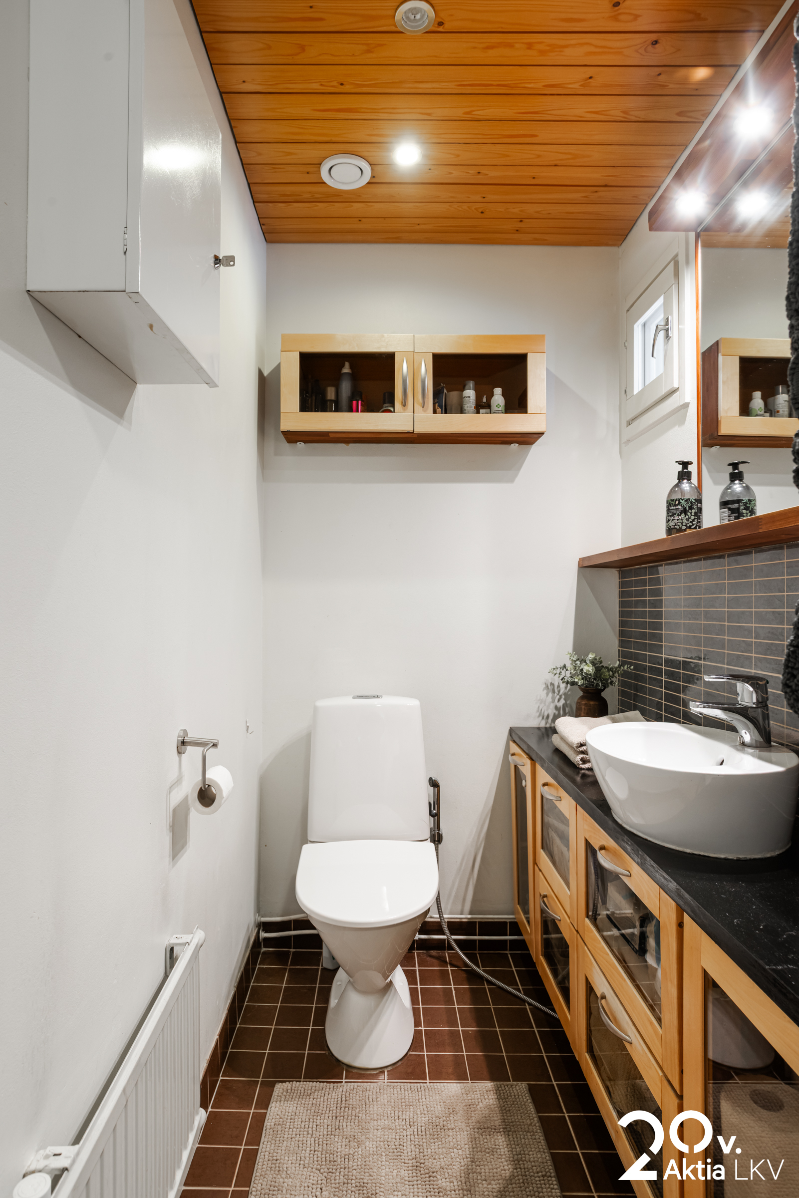 Alakerran wc