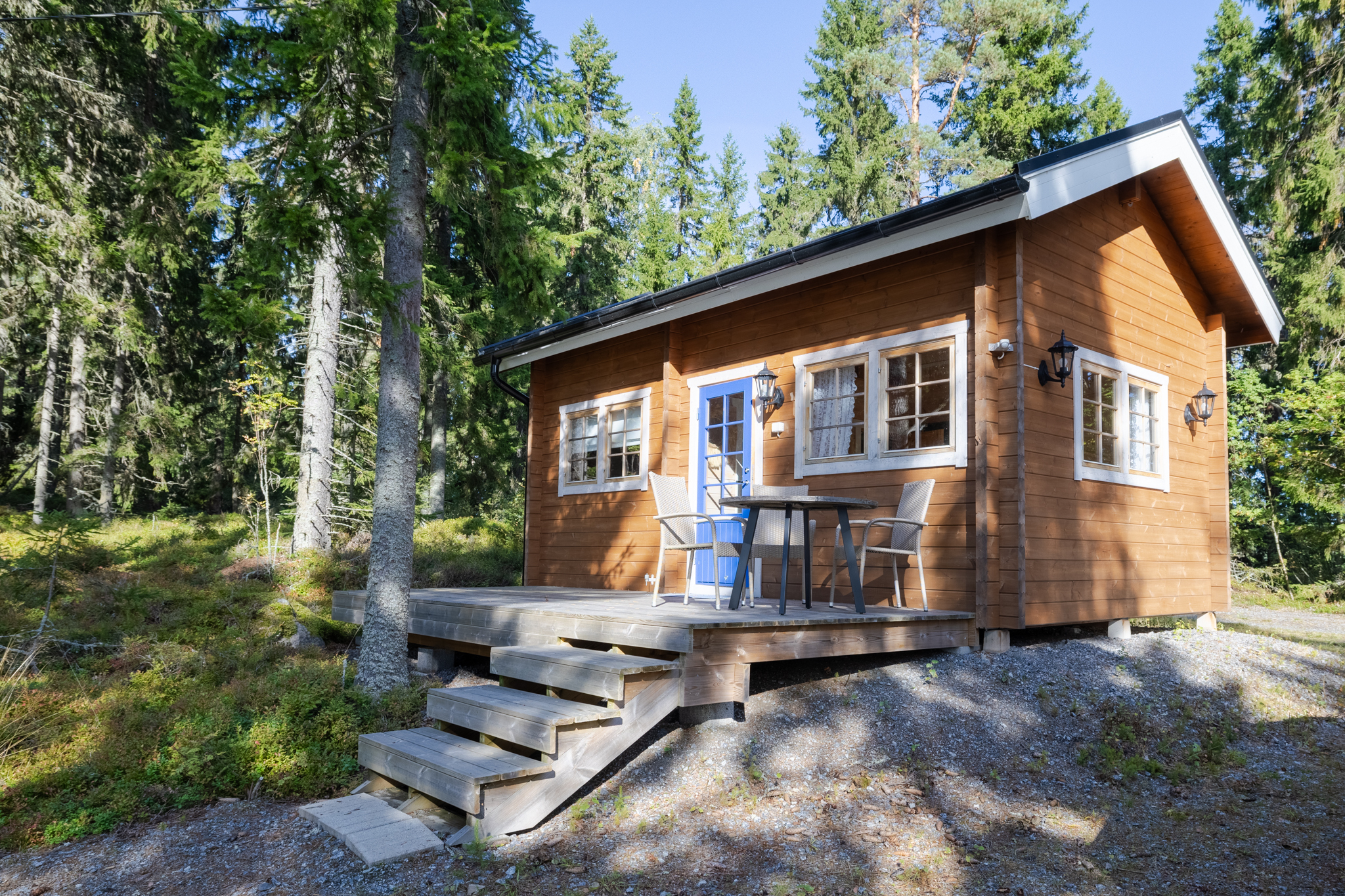 Vierasmaja / Gäststuga