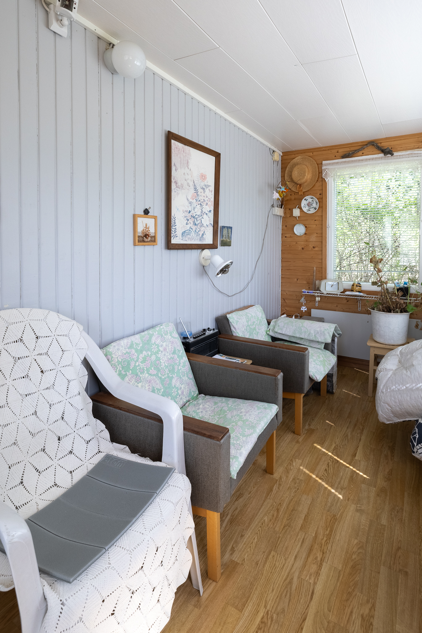 Kuisti sisääntulossa / Veranda intill ingången