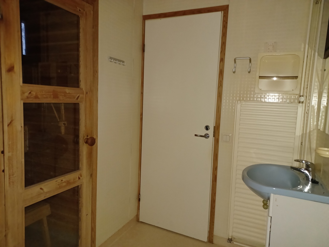 Kylpyhuone/sauna