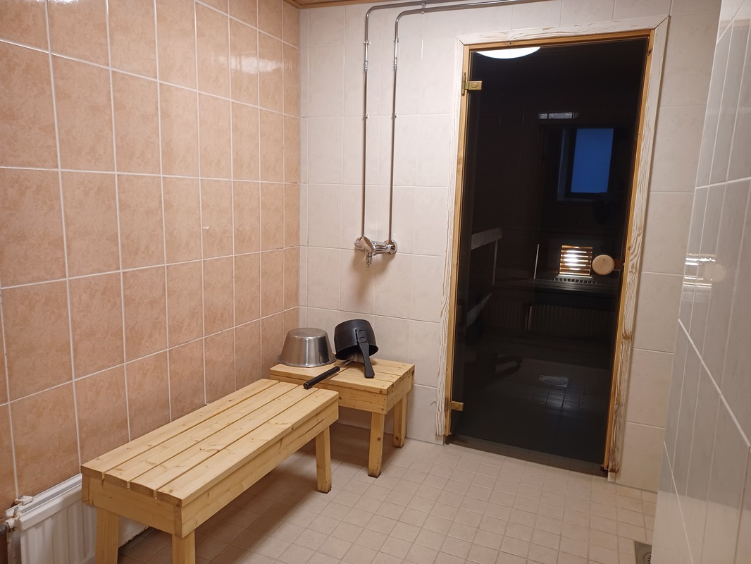 Pesuhuone/sauna