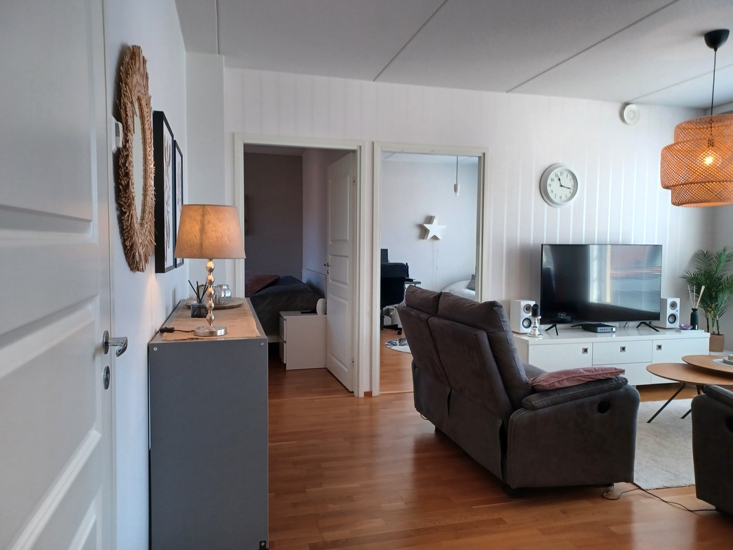 Olohuoneesta kulku makuuhuoneisiin