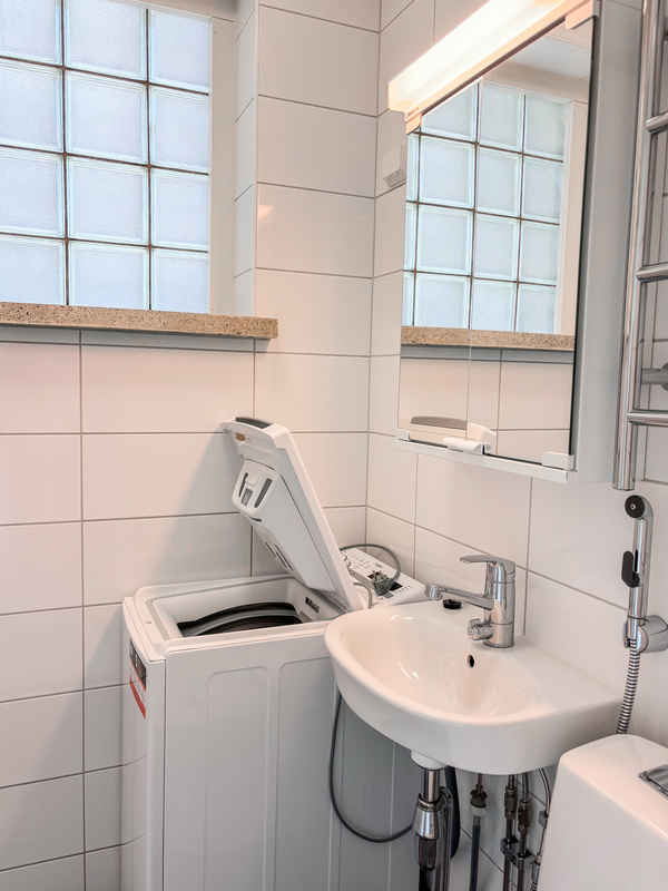 Pesukone jää asukkaan käyttöön