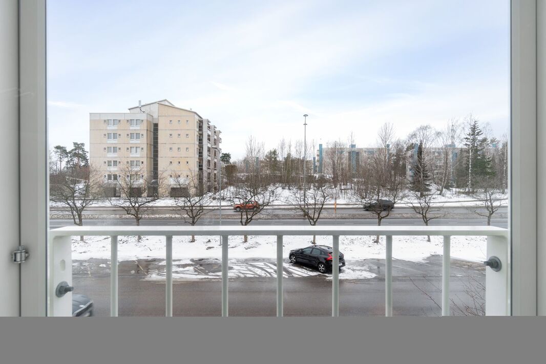 olohuoneessa ranskalainen parveke