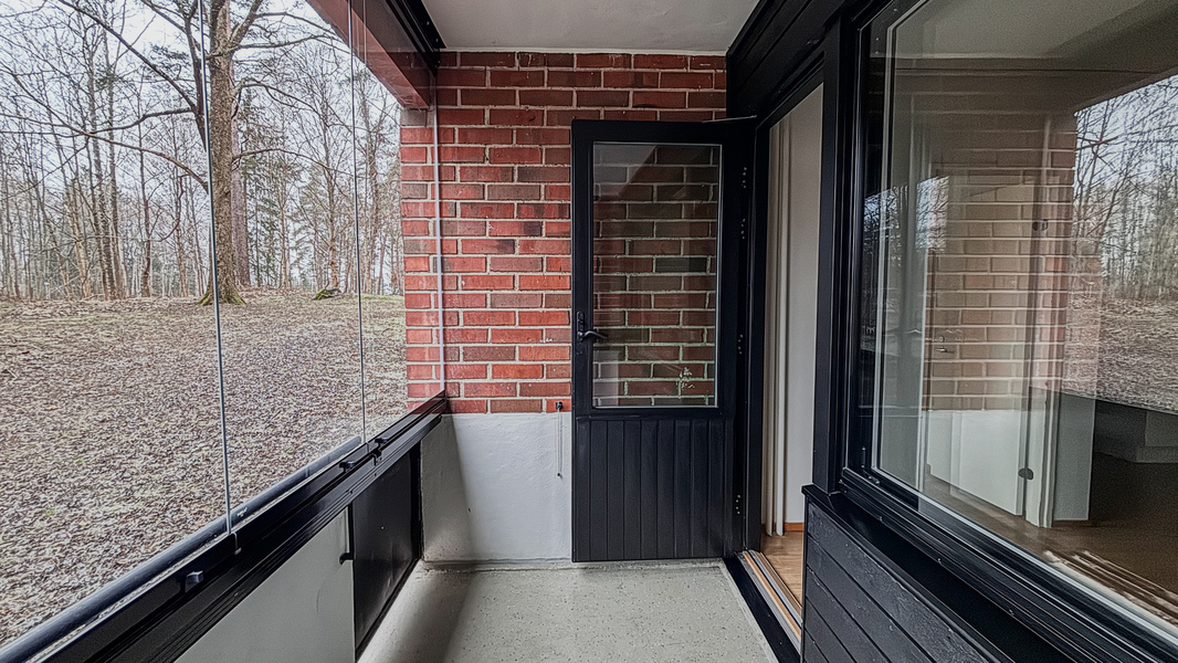 Tilava, lasitettu parveke