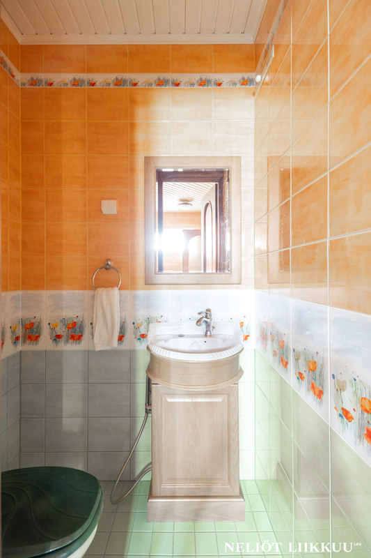 Spa-osaston wc