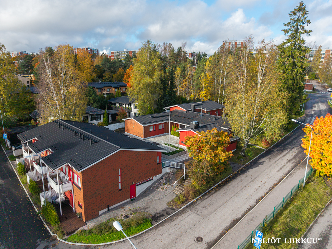 Kotiin on neljä käyntiä ja aloitetaan parhaasta