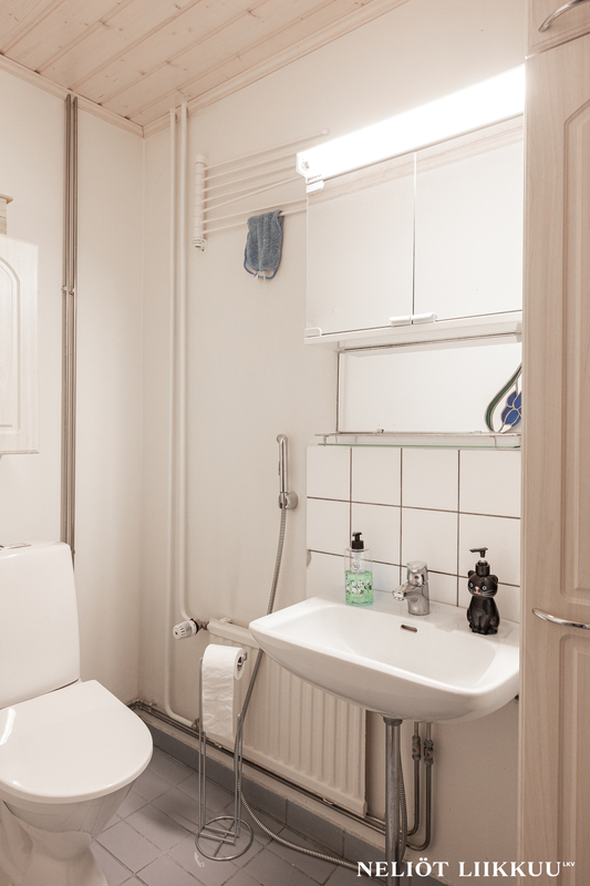 Erillinen wc