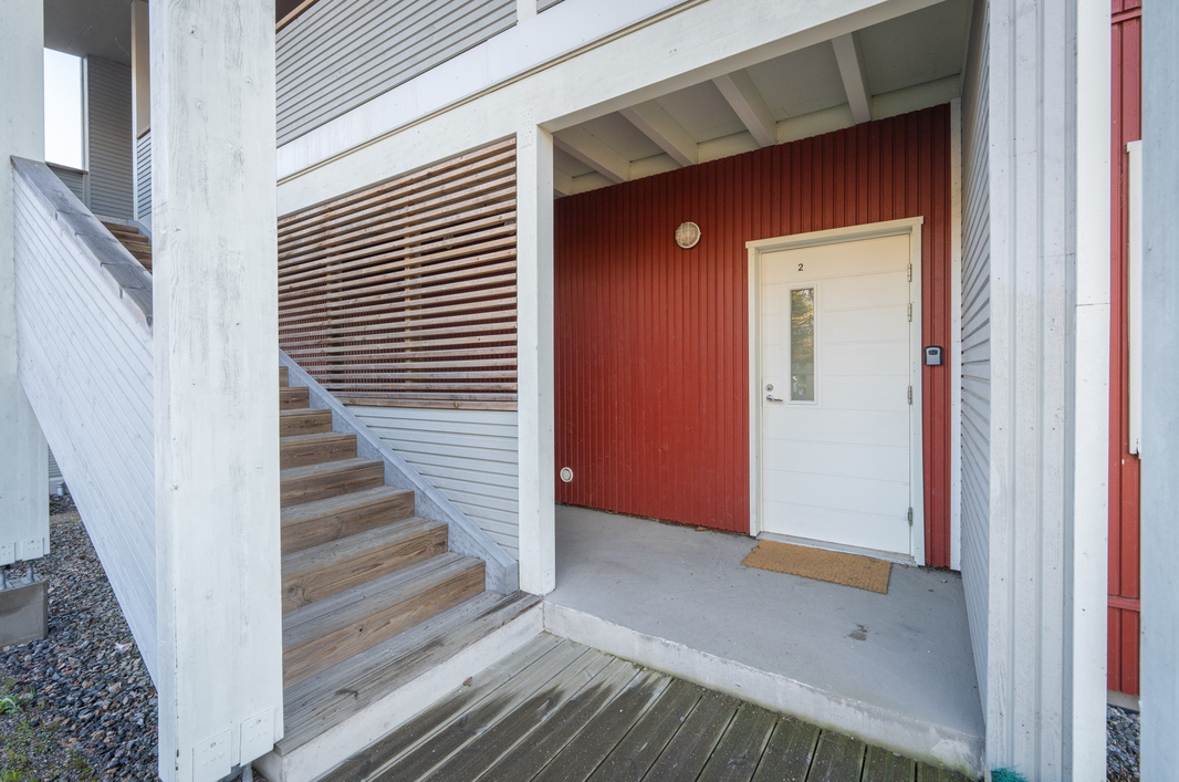 Pääsisäänkäynti