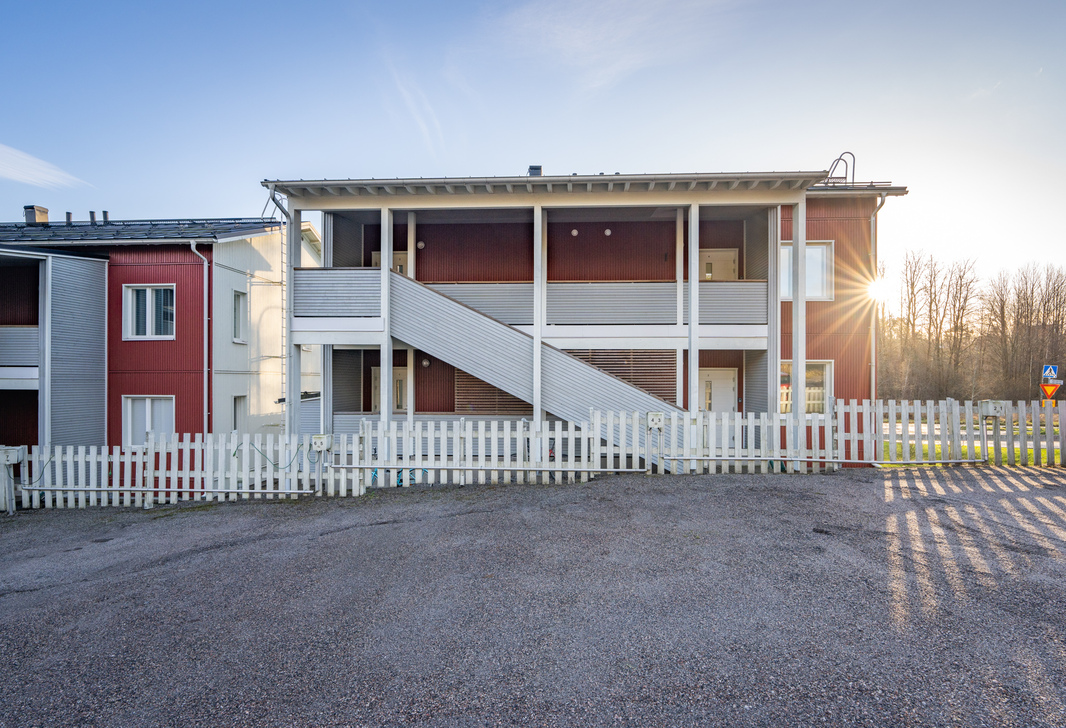 Julkisivukuva talo A