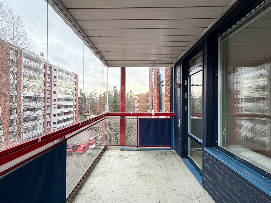 Neljännen kerroksen kotoisa koti! 