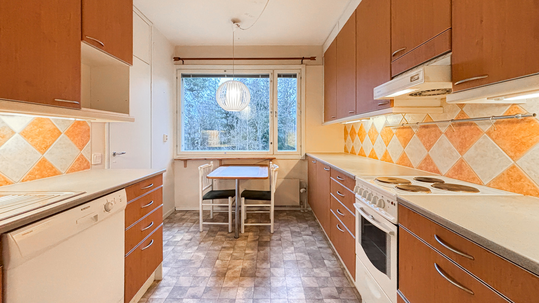 Siisti ja valoisa asunto