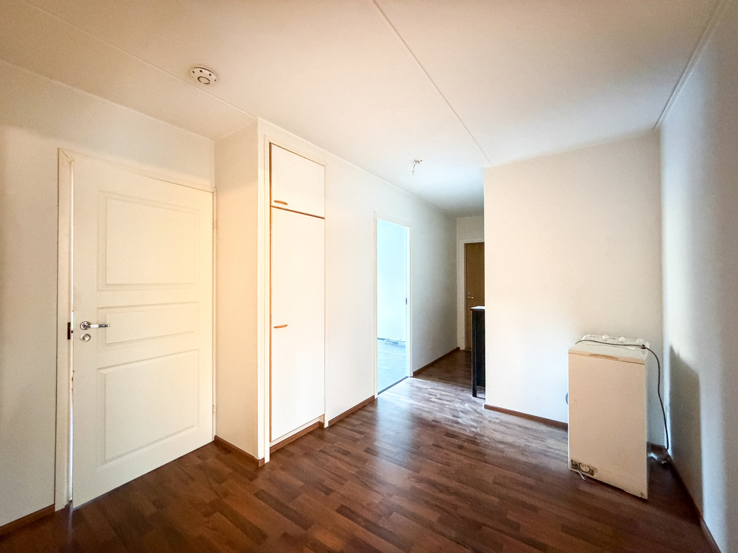 Eteinen on avara ja tilava