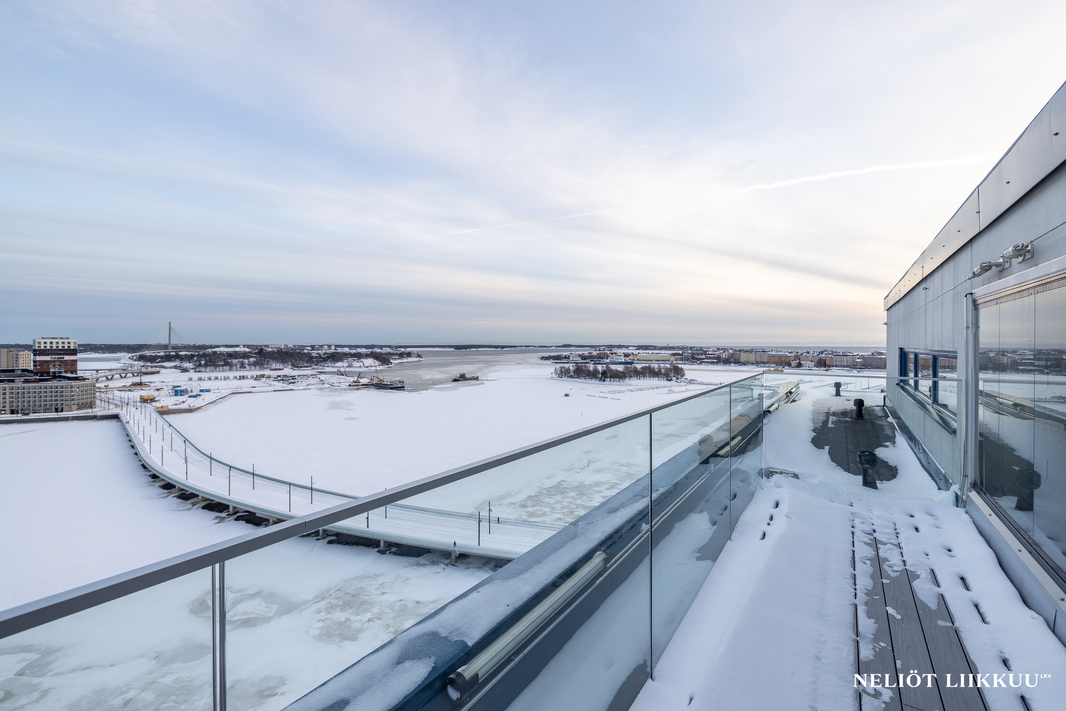 Näkymät saunatilan terassilta