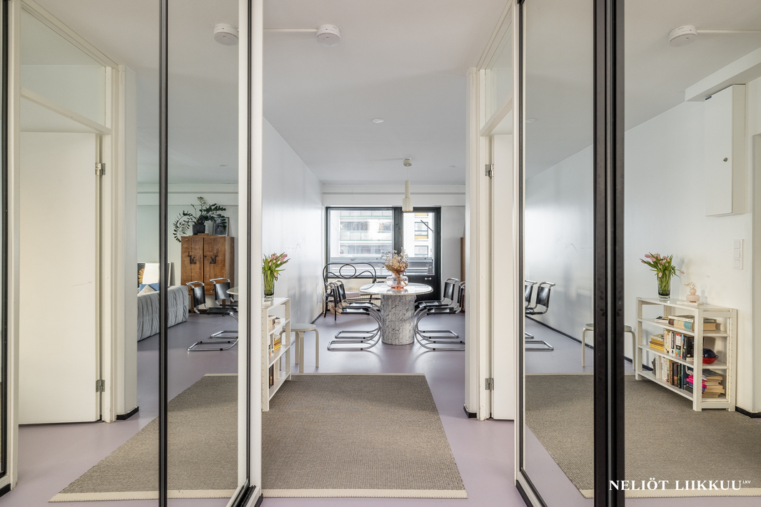 Eteinen, säilytystilaa