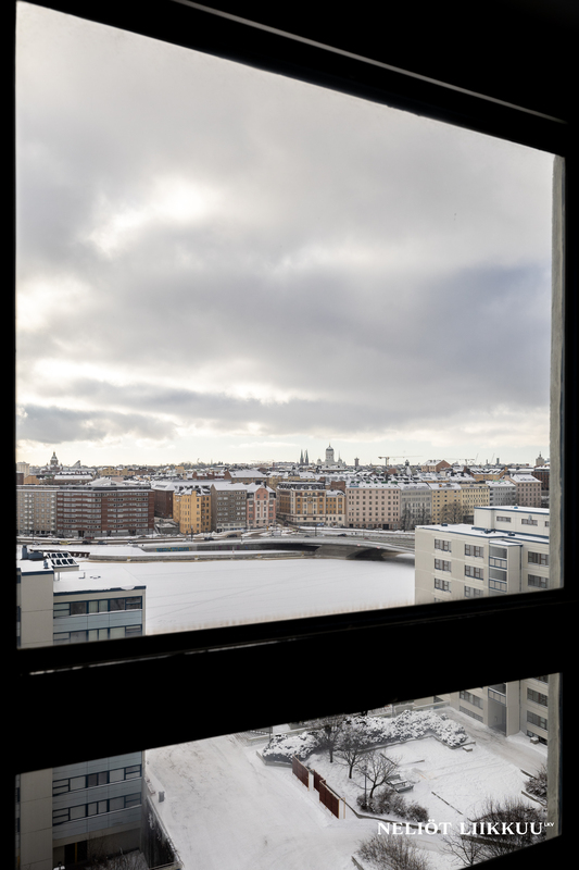 Näkymät Tuomiokirkolle