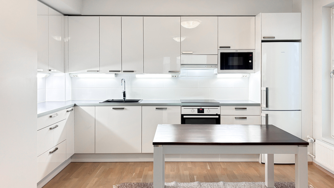 Moderni keittiö