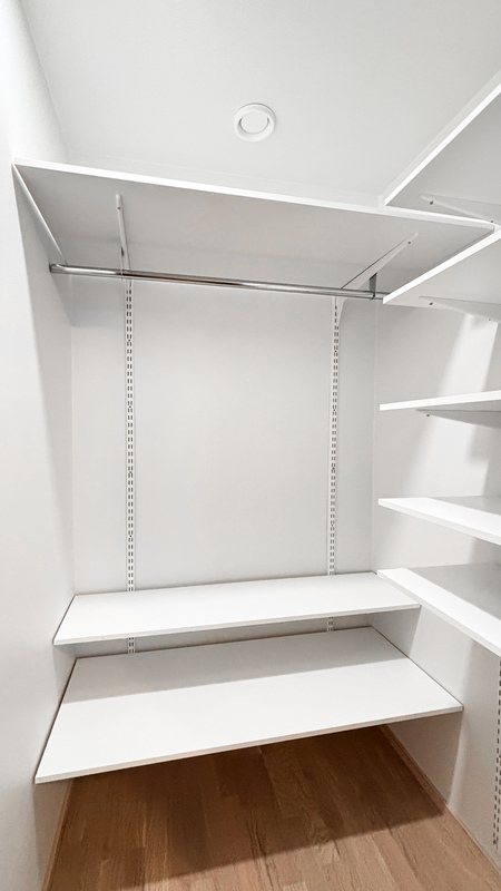 Makuhuoneessa vaatehuone