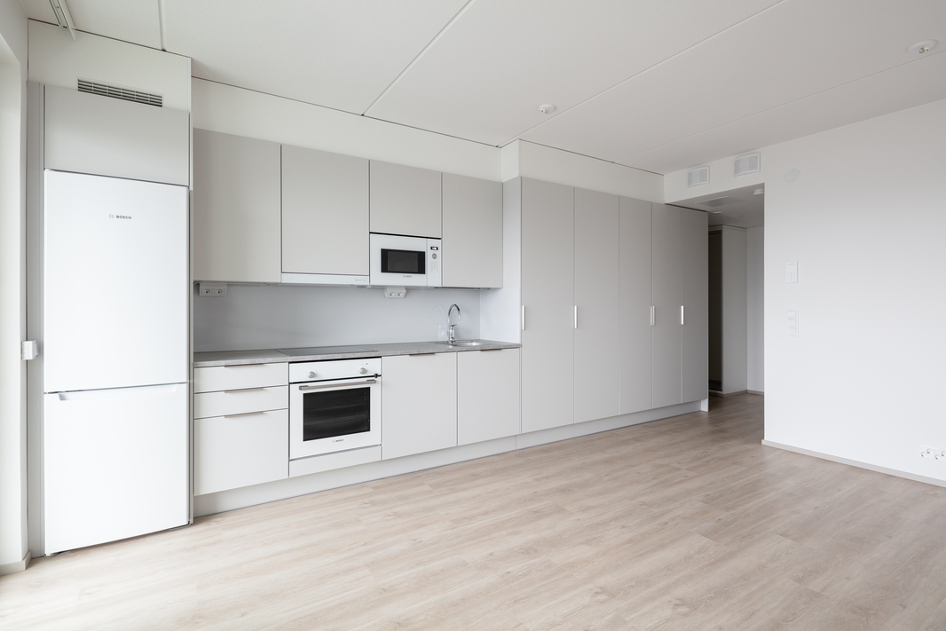 Runsaasti kaappitilaa