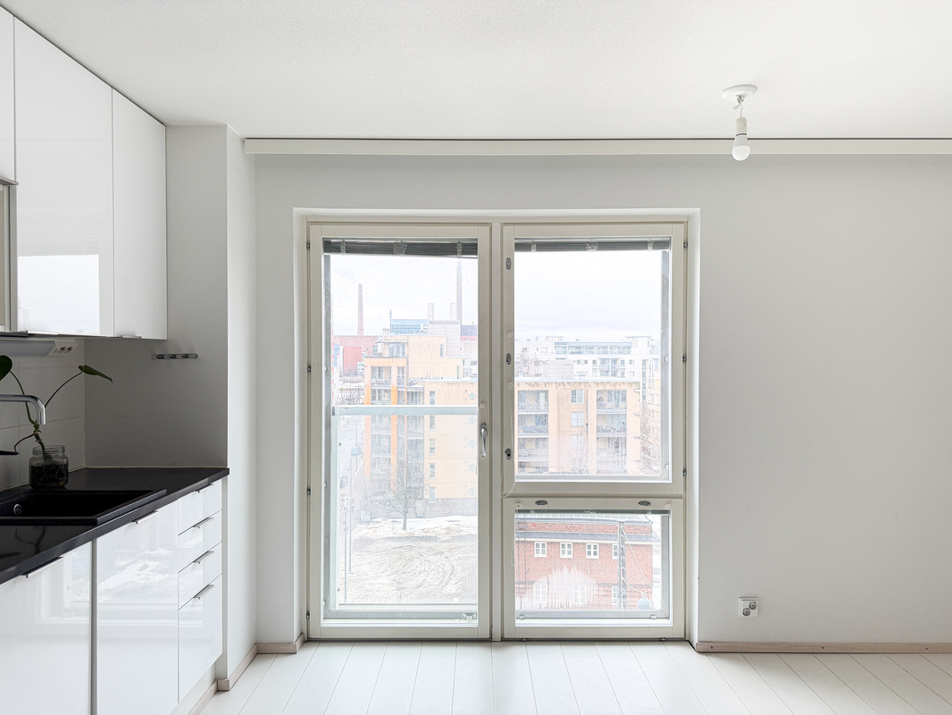 Ranskalainen parveke keittiön vieressä