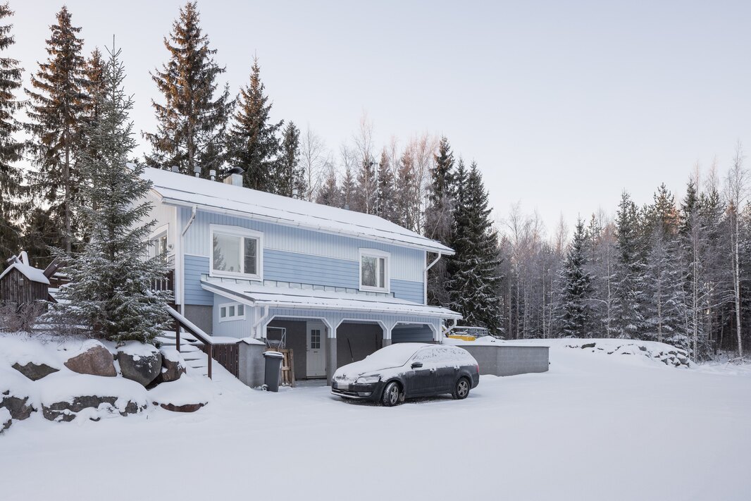 Omakotitalo on käyttöönotettu v. 2007.