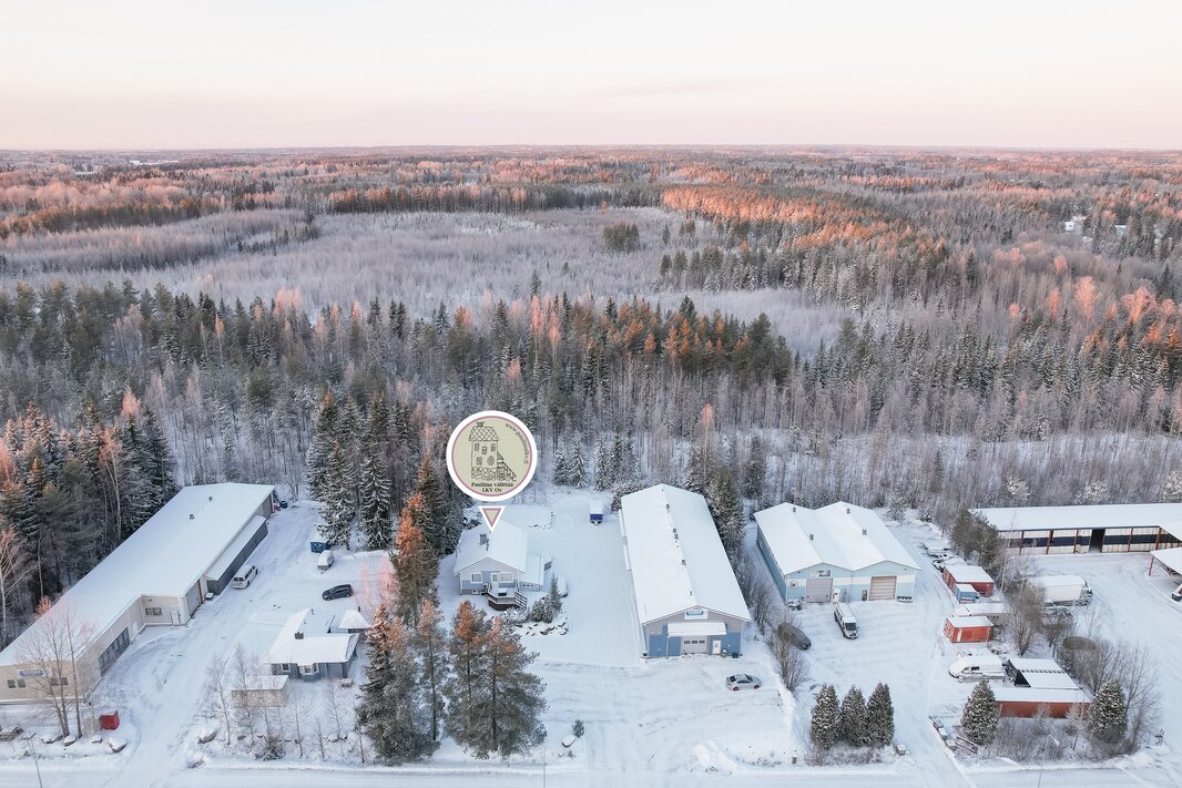 Urakkakuja 4 on Jokelan läntisellä työpaikka-alueella.