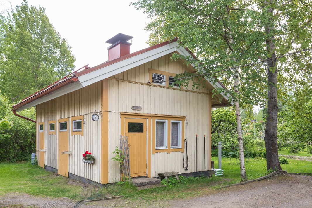Pihasaunarakennus on valmistunut v. 1938.