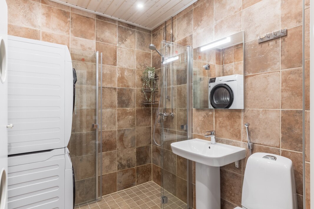 Kylpyhuone on remontoitu v. 2023.