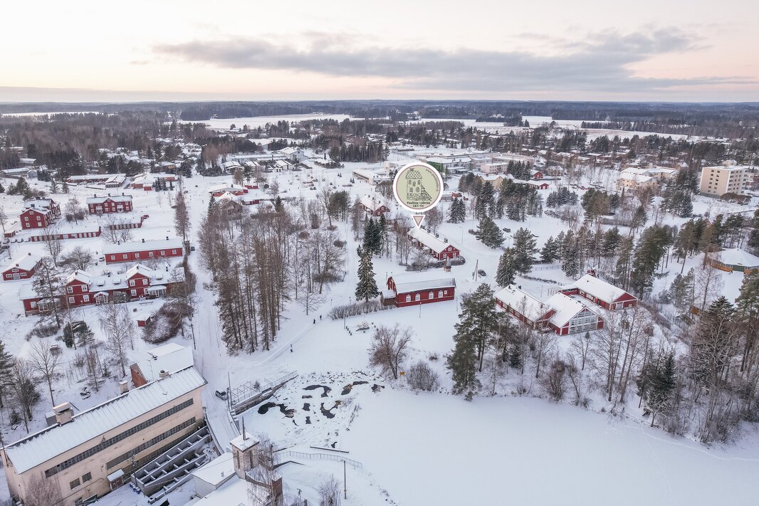 Kellokosken koulu n. 450 m. 