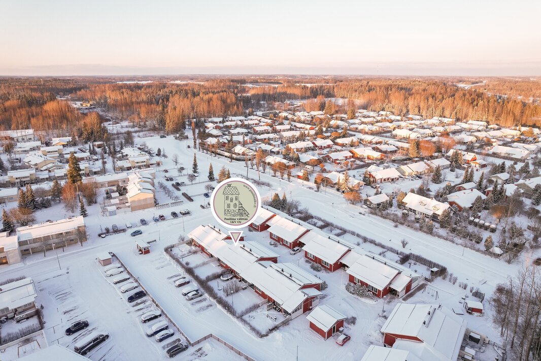 Haarajoen juna-asema n. 600 m.