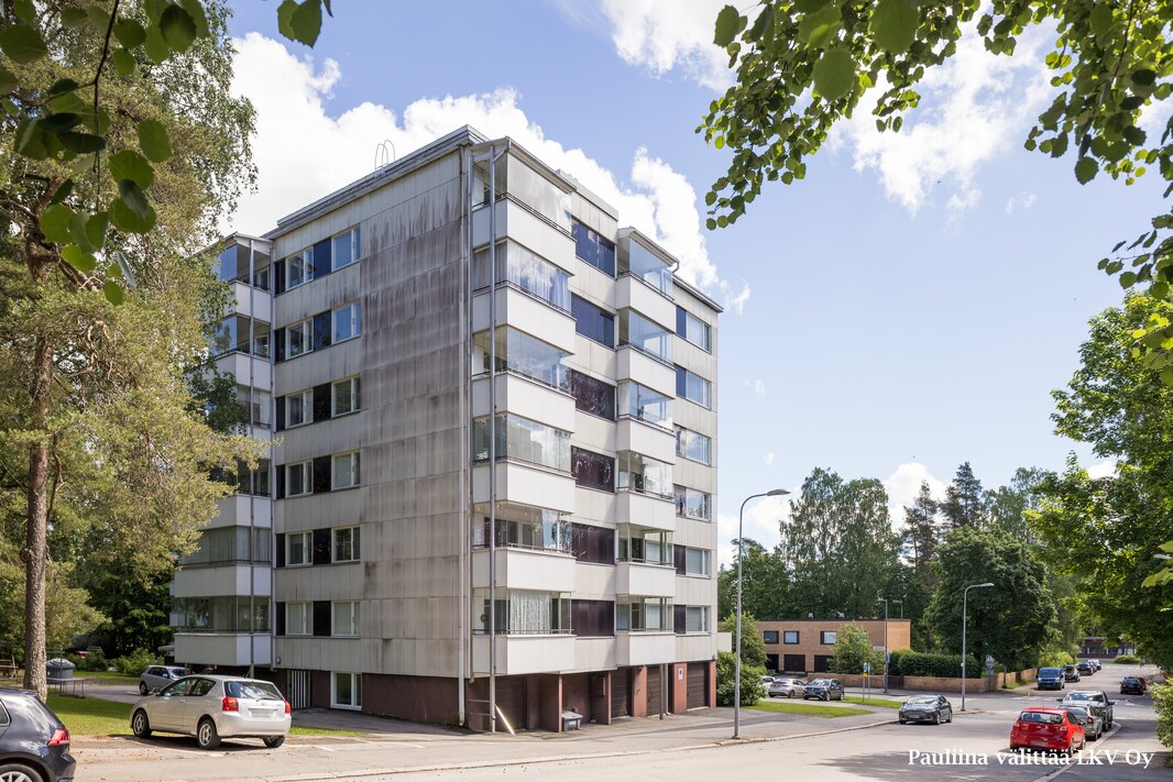 Salonkatu 12 sijaitsee Viertolassa.