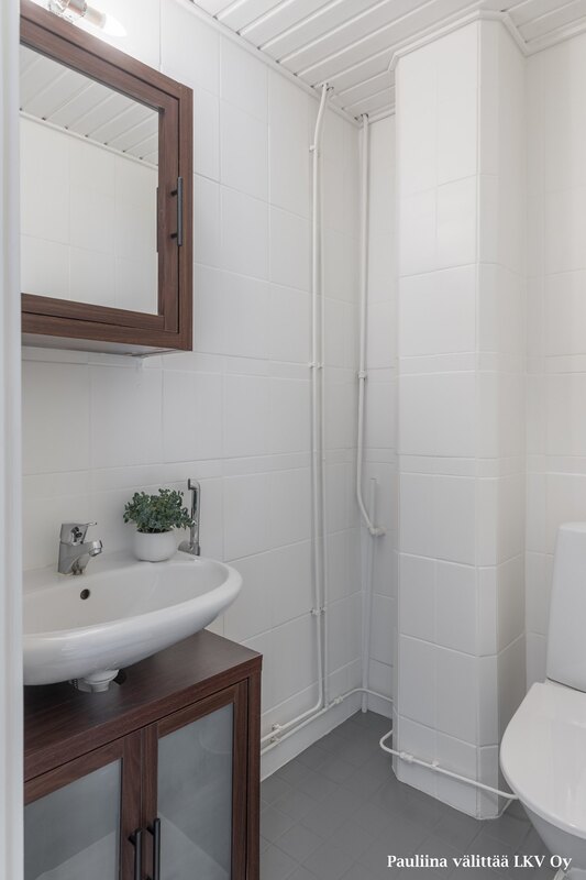 Erillinen wc.
