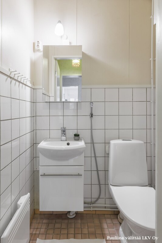 Erillinen wc.