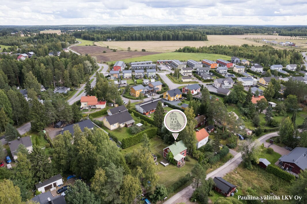 Lepola on rauhallinen, pientalovaltainen asuinalue.
