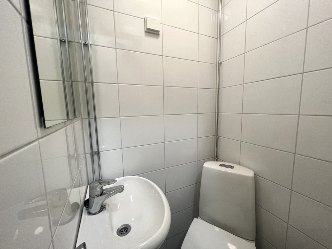 Erillinen wc 