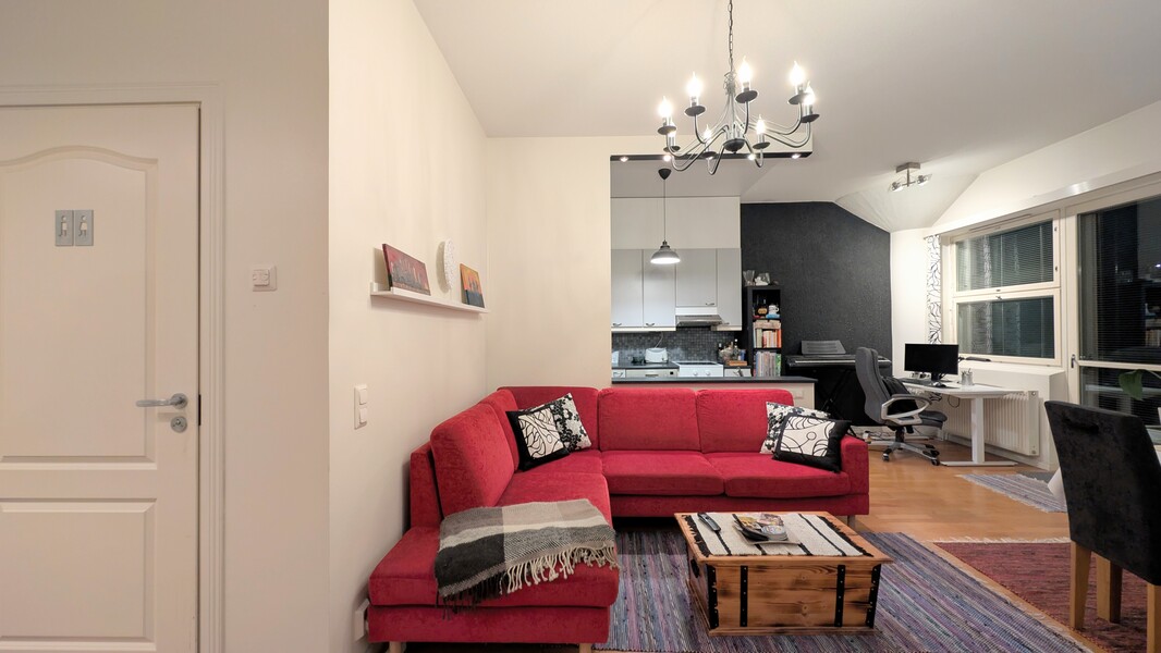 Olohuone / ruokailutila