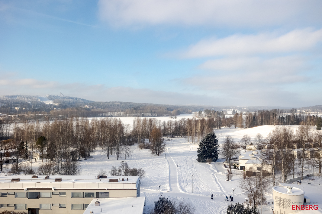 Näkymä asunnon ikkunoista