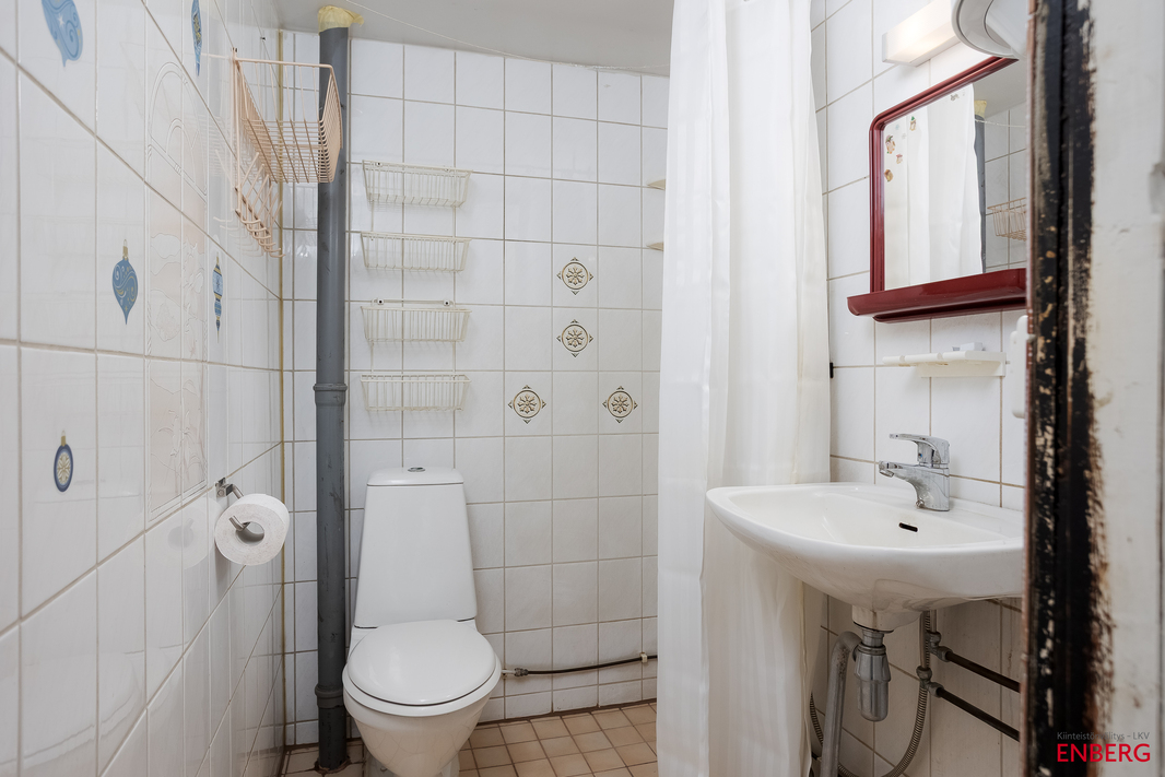 WC