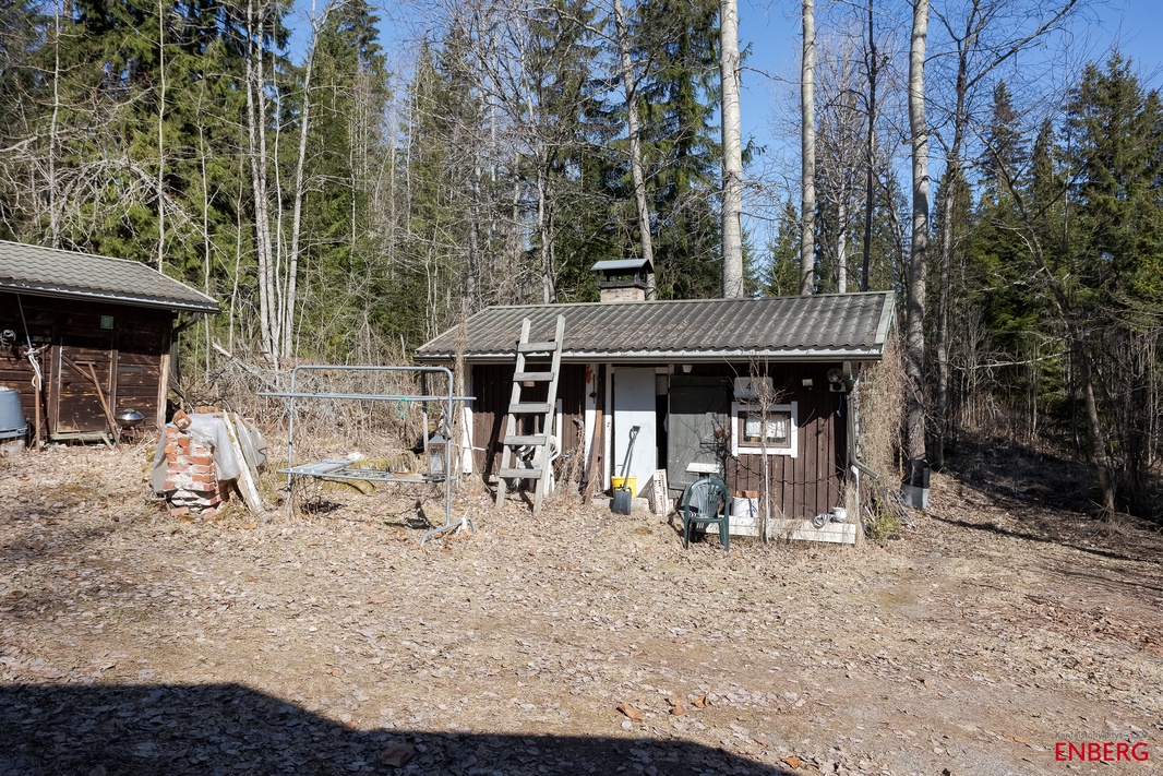 Sauna ja varastorakennus