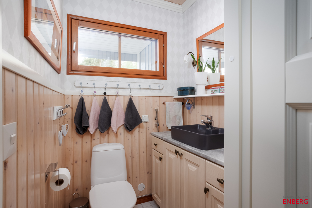 erillinen wc