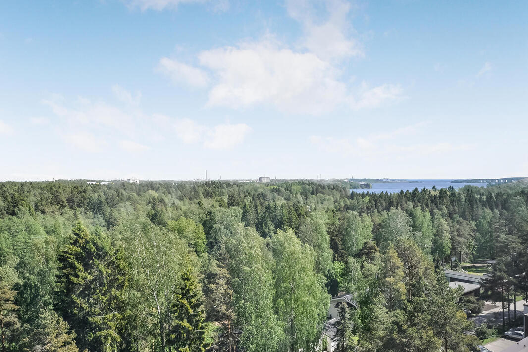 Parvekenäkymä 8 krs