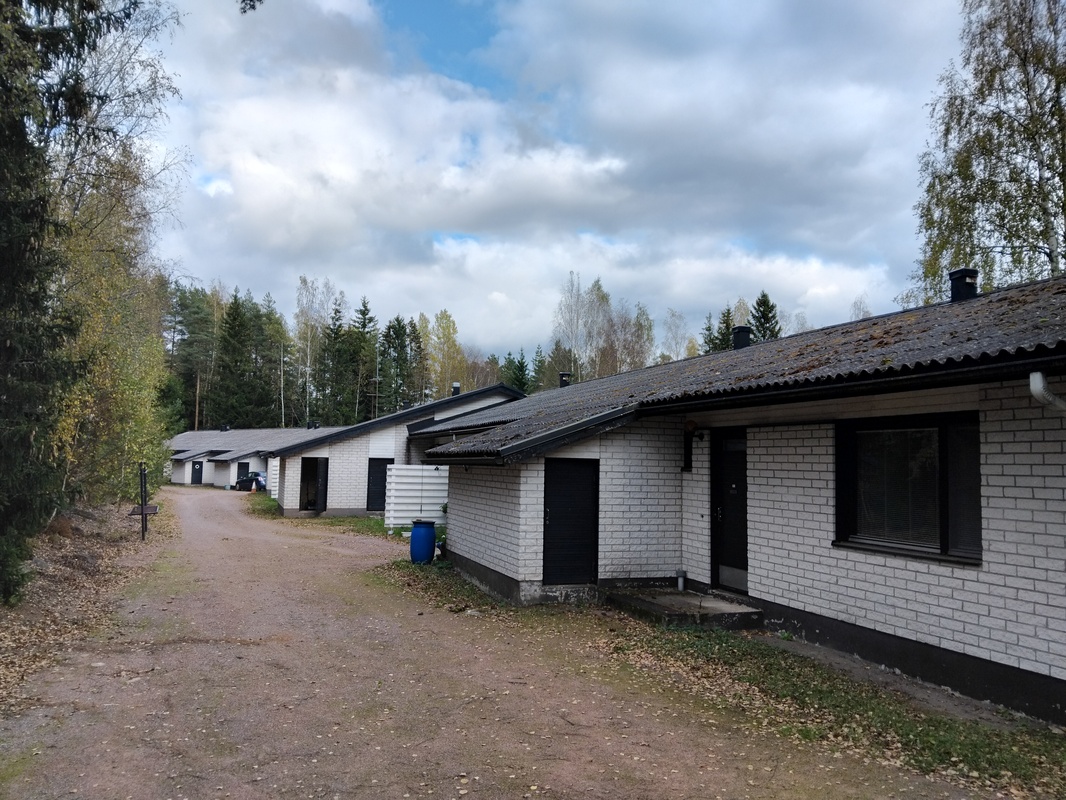Sisäpihan puoli