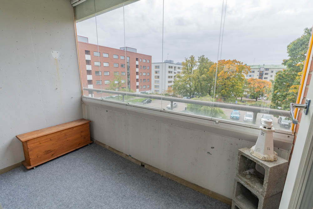 Parvekkeelta kuva 1