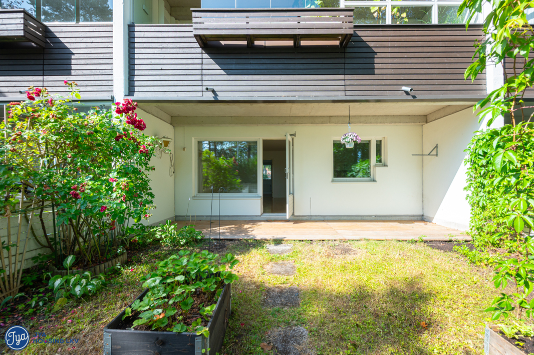 Oma piha-alue 45m2
