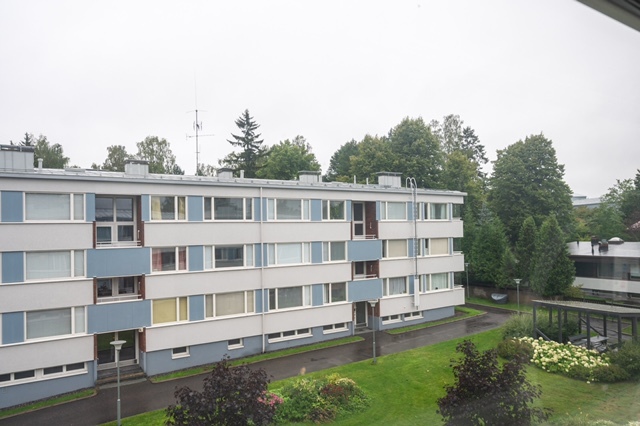 Julkisivu