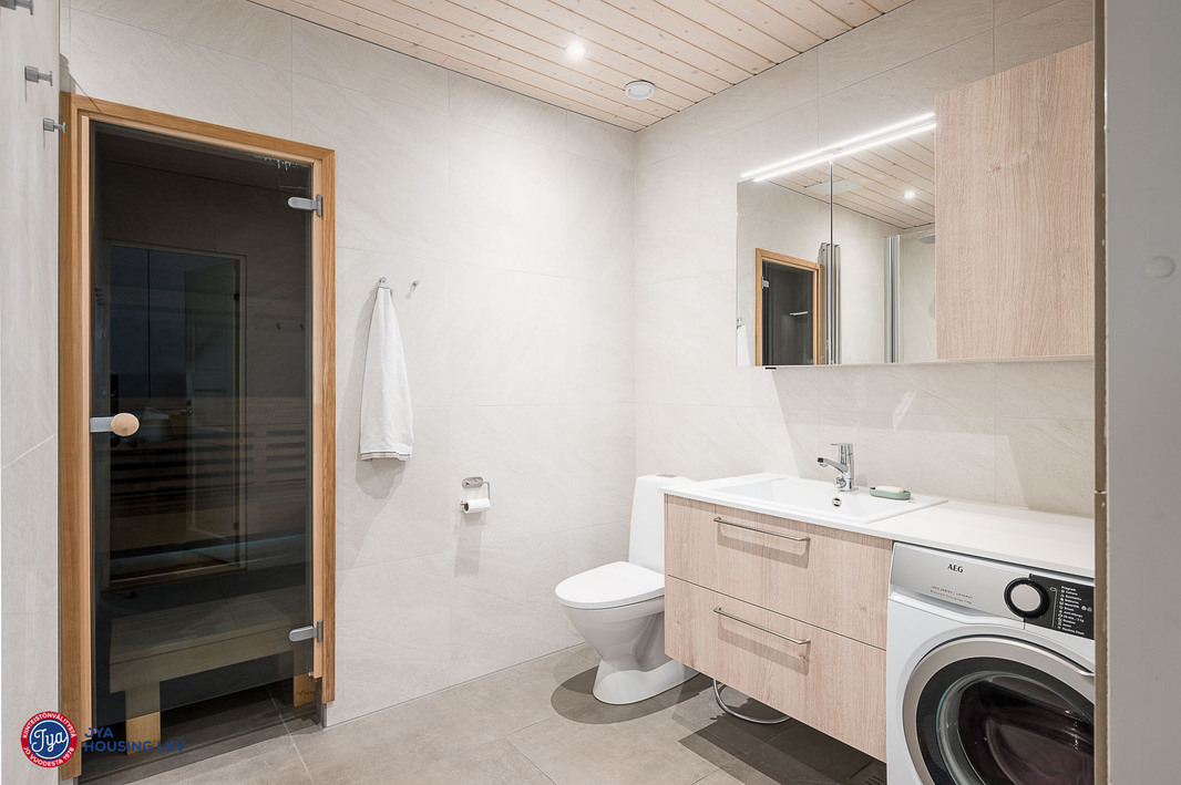 Kylpyhuone ja sauna