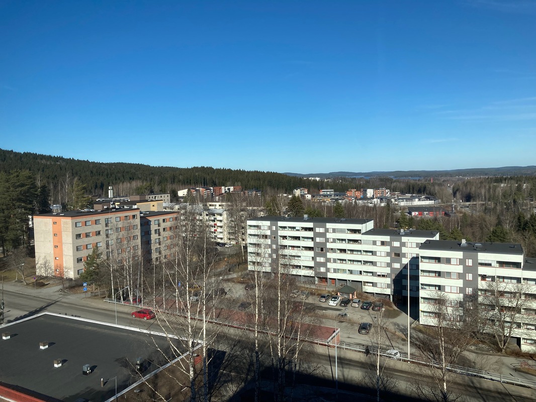 näkymä Pihlajalaaksoon