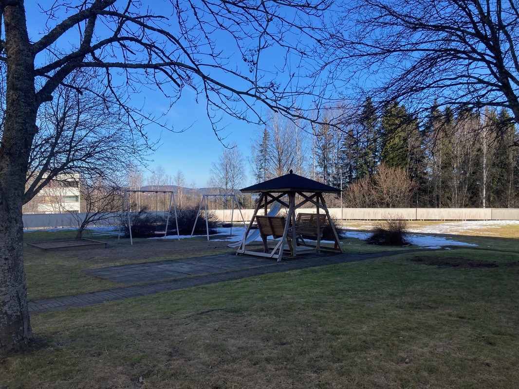 lapsiystävällinen piha