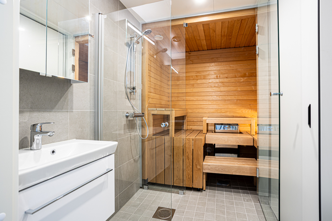 Kylpyhuone/sauna