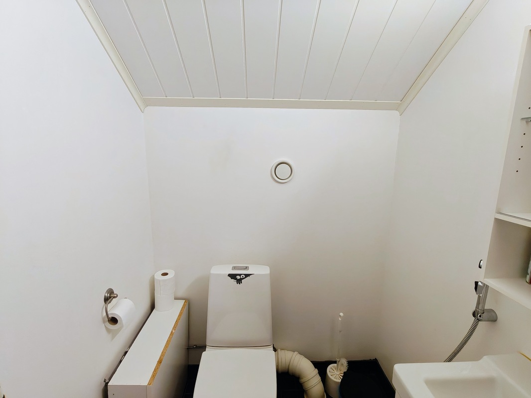 Yläkerran wc